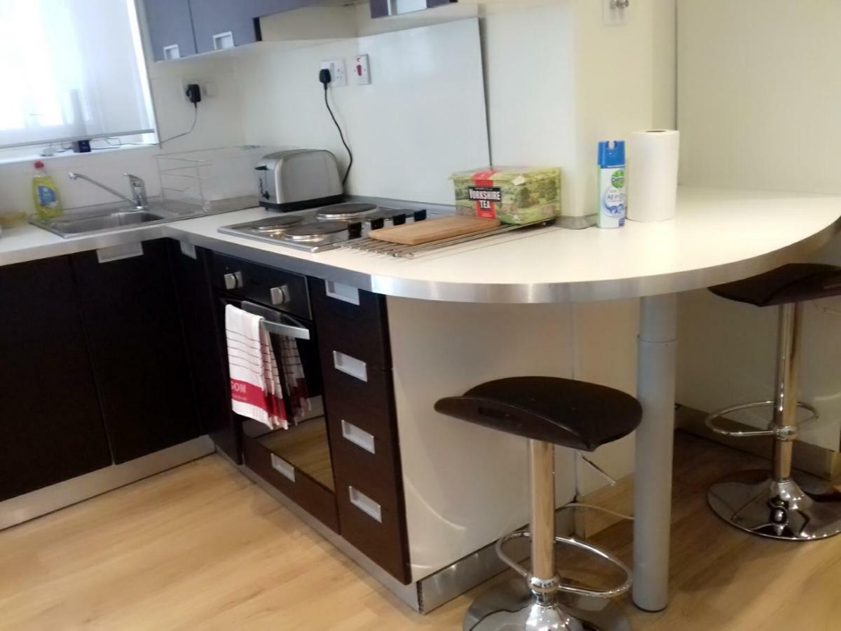 Apartament Lovely 1 Bed In Earls Court Londyn Zewnętrze zdjęcie